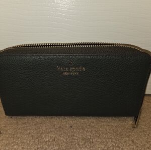 Kate Spade Green Contental Leather Wallet